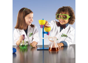 Educational science experiments for young elementary schoolchildren